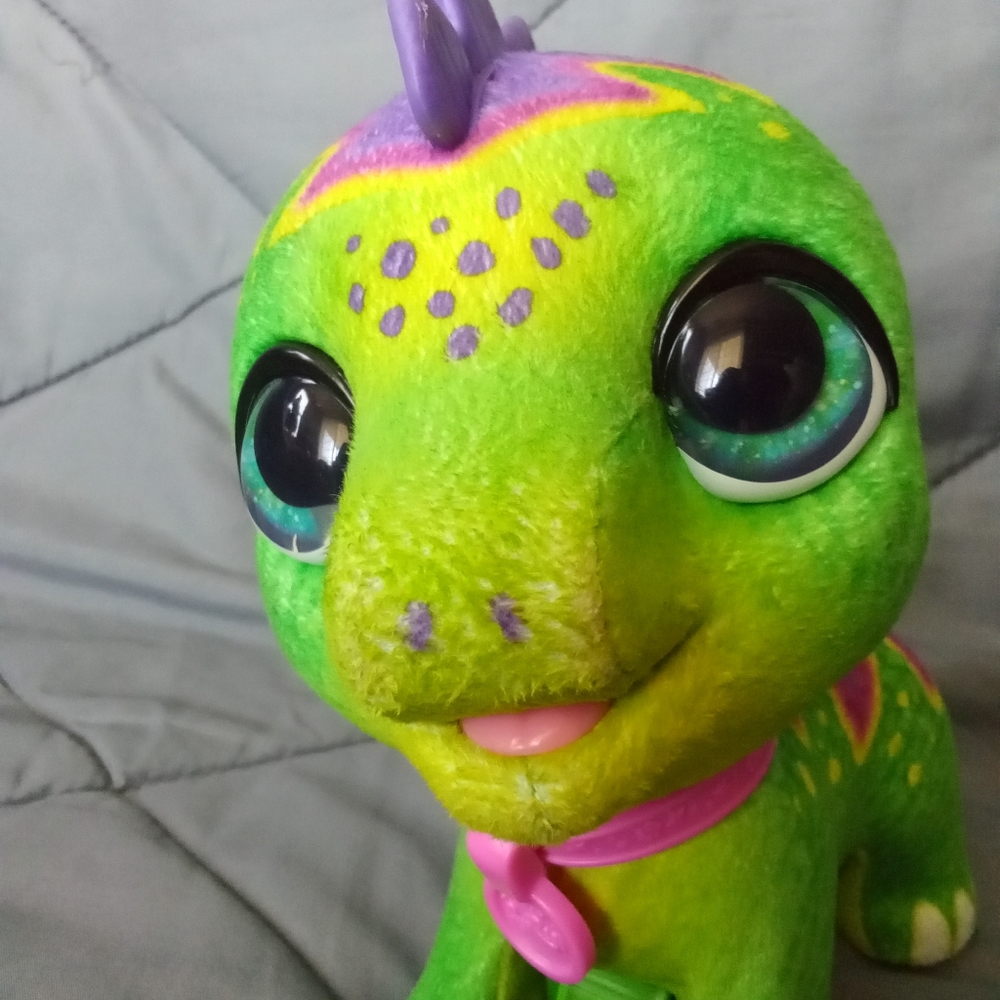 FurReal Friends Walkalots Big Wags Dino Toy - Picture 4 of 10
